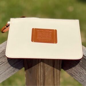 Coach Rogue 1941 Collection Detachable Zip Pouch – Chalk with Gunmetal Hardware